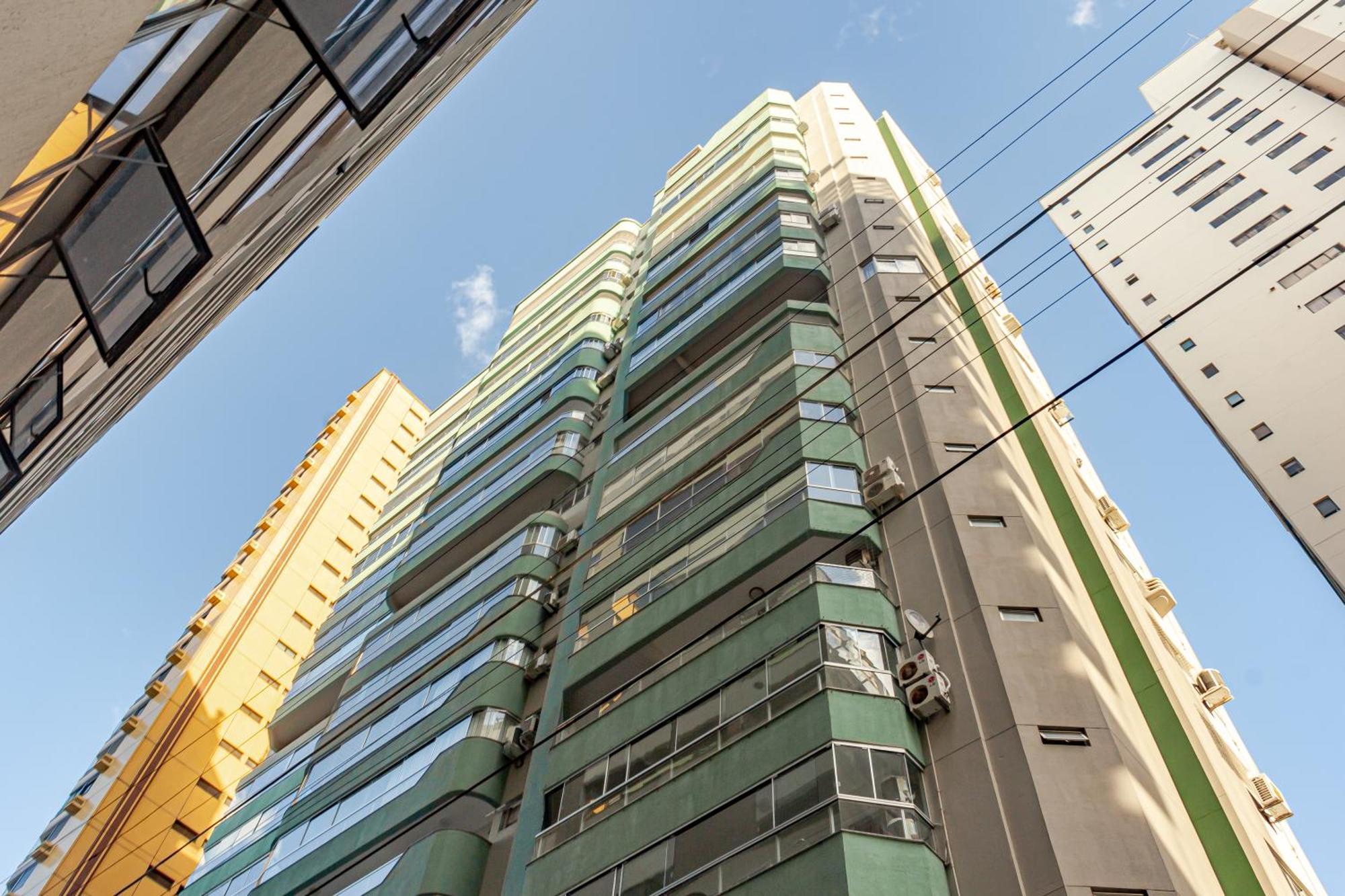 Apto Vista Mar a 10 minutos da Roda Gigante em Balneário Camboriú P572 Balneario Camboriu Exterior foto
